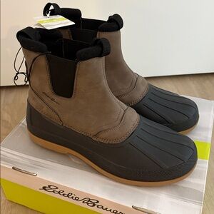 Eddie Bauer Paisley Waterproof Boots Men’s 9 NWT